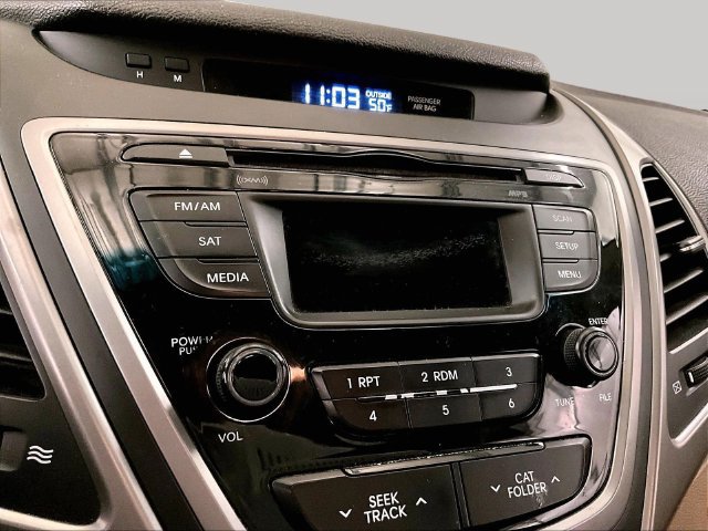 Used 2016 Hyundai Elantra SE FWD image 20