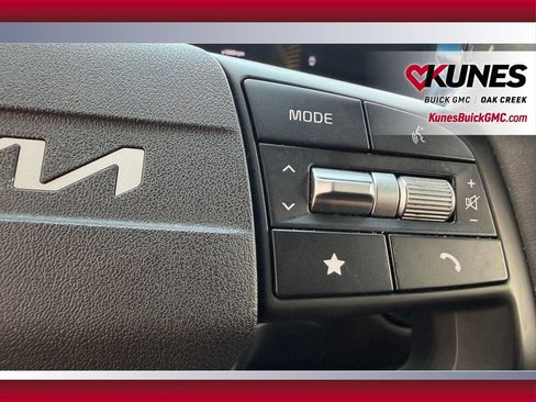 Used 2026 Kia Sportage LX FWD image 15