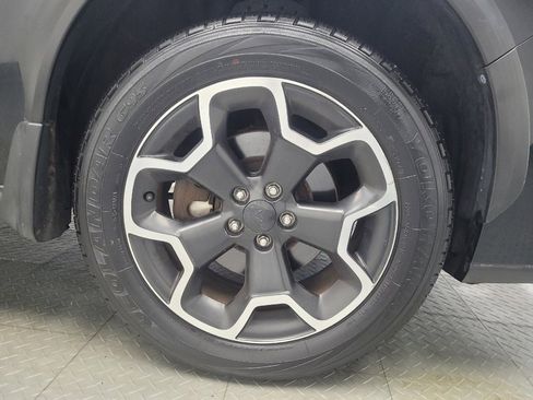 Used 2014 Subaru Crosstrek 2.0i Premium w/ Moonroof Package image 31