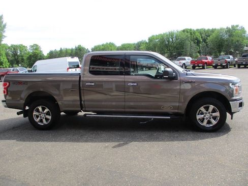 Used 2018 Ford F150 XLT w/ Equipment Group 302A Luxury AWD/4WD image 9