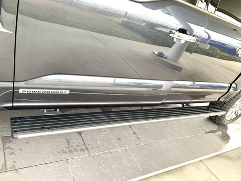 Used 2021 Ford F150 Platinum w/ Equipment Group 701A High image 11