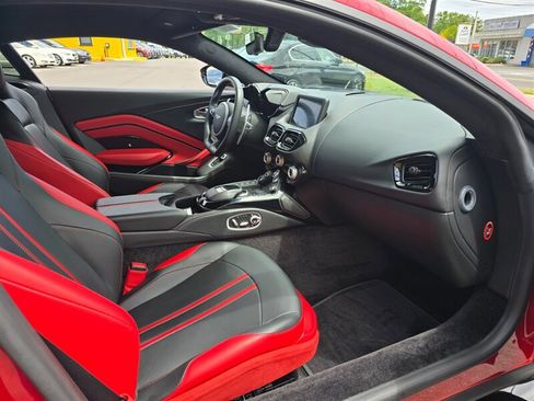 Used 2020 Aston Martin V8 Vantage Coupe RWD image 15