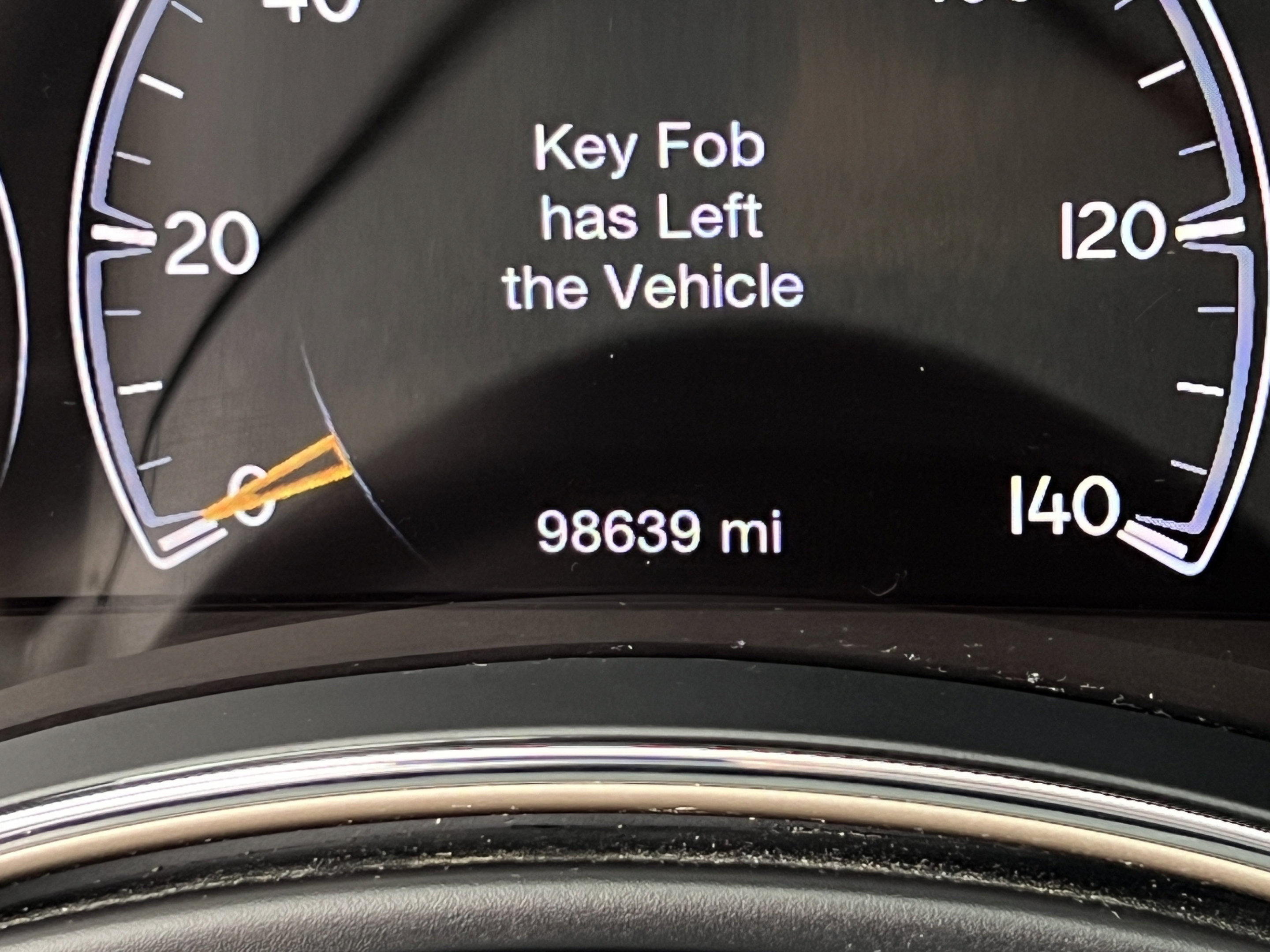 Used 2016 Jeep Grand Cherokee Limited w/ Luxury Group II AWD/4WD image 14