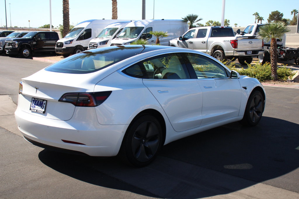 Used 2019 Tesla Model 3 Standard Range Plus RWD image 8