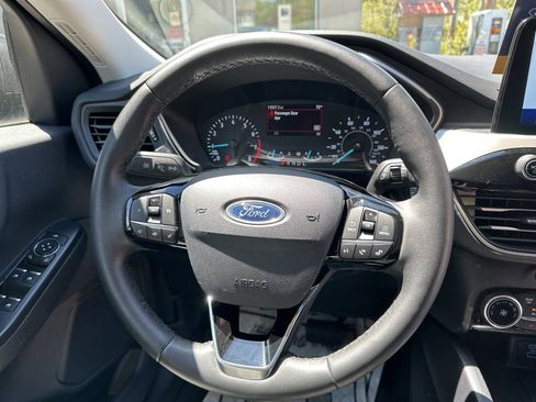 Used 2022 Ford Escape SE w/ Cold Weather Package AWD/4WD image 20
