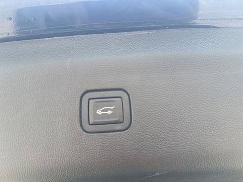 Used 2024 Buick Enclave Essence w/ Trailering Package, 5000 lbs. FWD image 12
