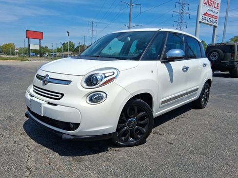 Used 2014 FIAT 500L Lounge FWD image 1