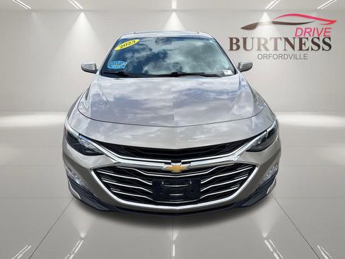 Used 2023 Chevrolet Malibu LT FWD image 3