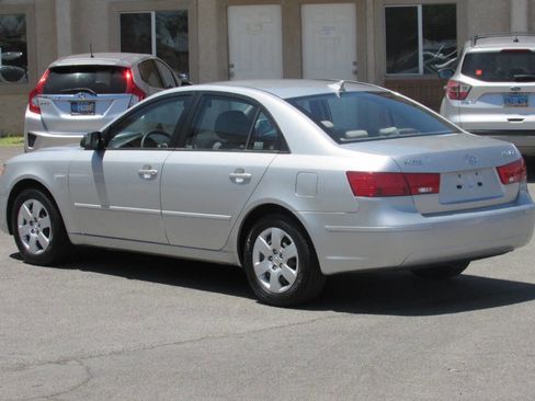 Used 2009 Hyundai Sonata GLS image 5