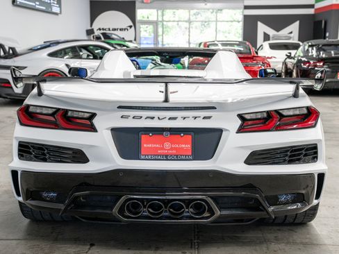 Used 2026 Chevrolet Corvette Z06 w/ Stars & Steel Limited Edition RWD image 7