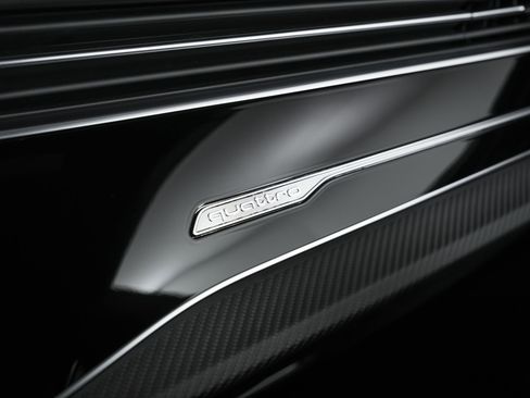 Used 2024 Audi RS Q8 image 75