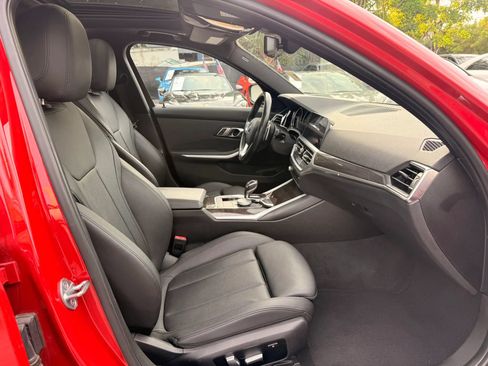 Used 2019 BMW 330i Sedan RWD image 15