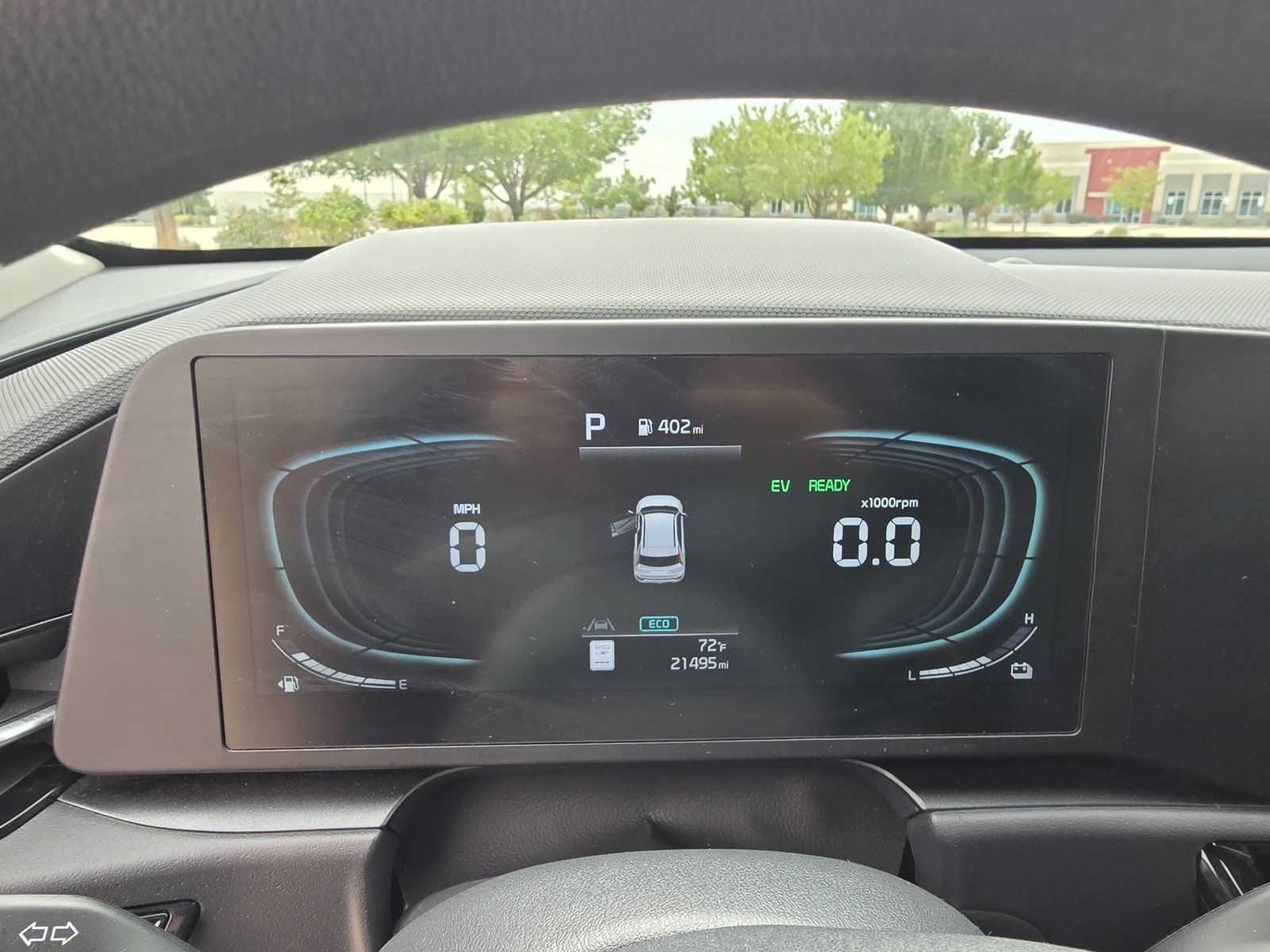 Used 2025 Kia Niro LX FWD image 23