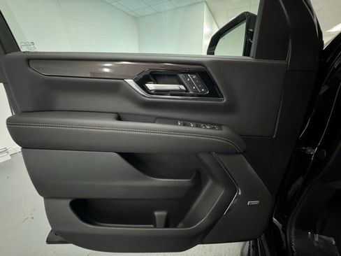 New 2026 GMC Yukon XL Elevation w/ LPO, Floor Liner Package RWD image 13