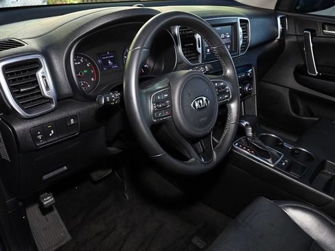 Used 2018 Kia Sportage EX FWD image 19