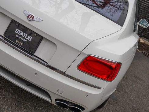 Used 2015 Bentley Flying Spur V8 AWD/4WD image 34