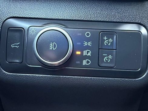 Used 2021 Ford Escape SEL w/ Technology Package FWD image 20
