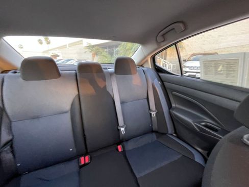 Used 2025 Nissan Versa SV image 36