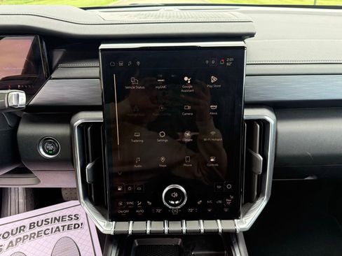 Used 2025 GMC Acadia Elevation FWD image 38