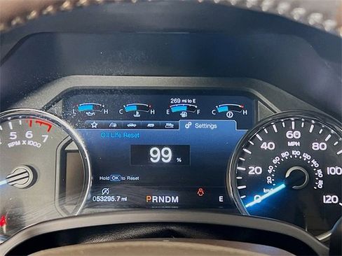 Used 2019 Ford F150 Lariat image 13