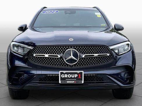 Used 2024 Mercedes-Benz GLC 300 4MATIC image 4