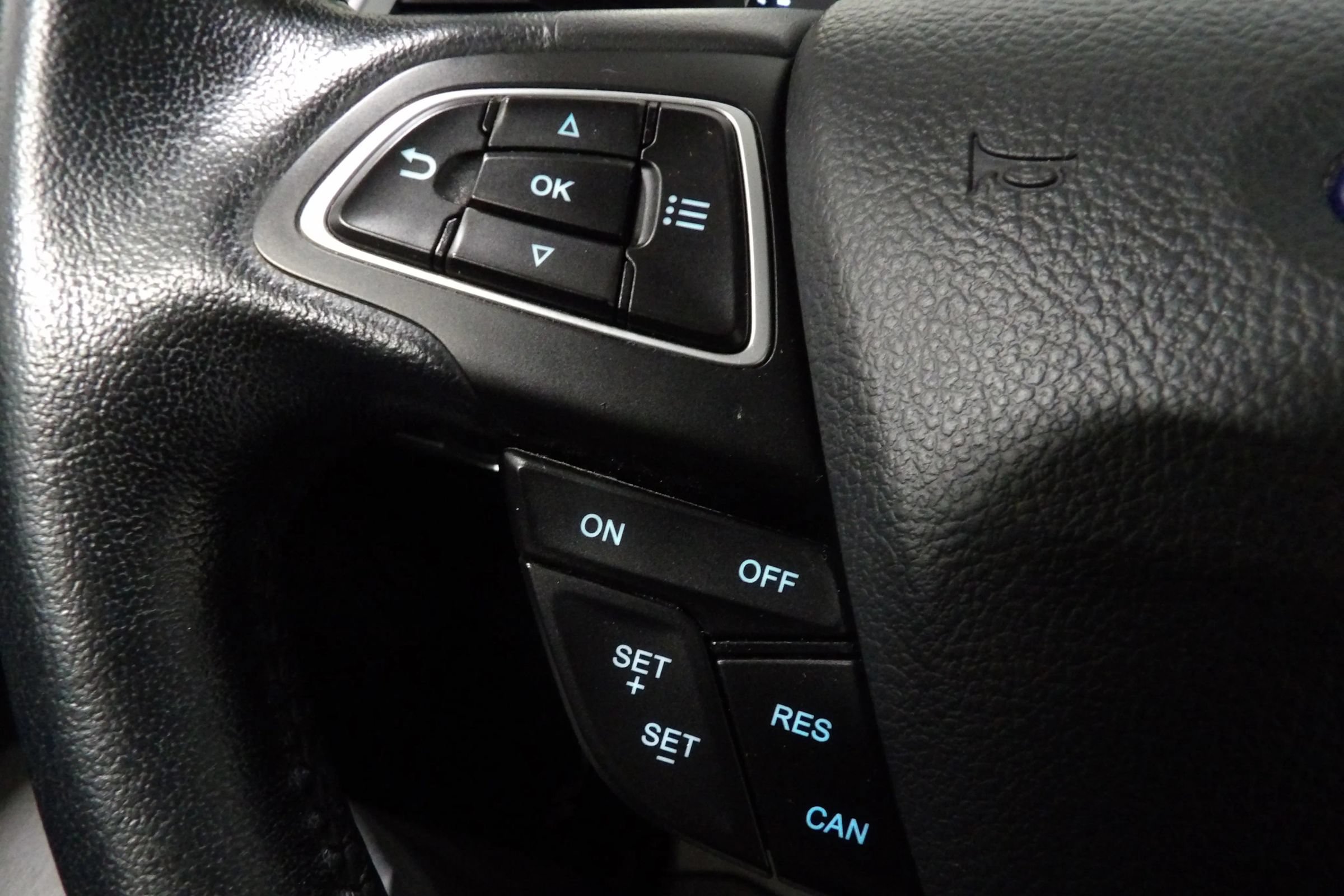 Used 2018 Ford EcoSport Titanium AWD/4WD image 20