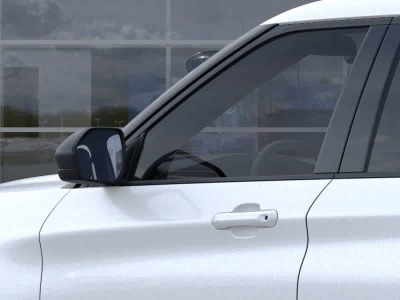 Used 2025 Ford Explorer Active w/ Active Comfort Package RWD image 20