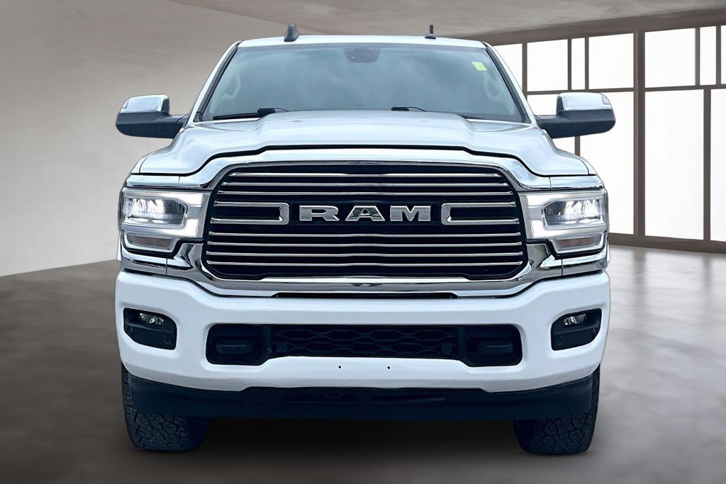Used 2022 RAM 2500 Laramie AWD/4WD image 2