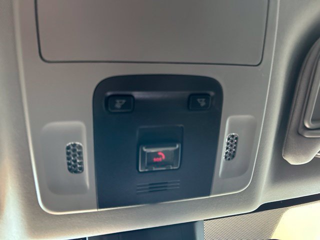 Used 2023 Toyota Camry SE FWD image 18