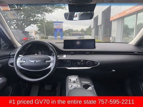 Used 2023 Genesis GV70 2.5T w/ Advanced Package AWD/4WD image 21