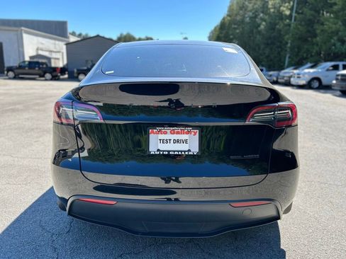 Used 2023 Tesla Model Y Long Range AWD/4WD image 6