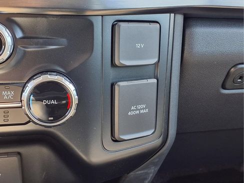 Used 2024 Ford F250 Lariat w/ Chrome Package AWD/4WD image 9