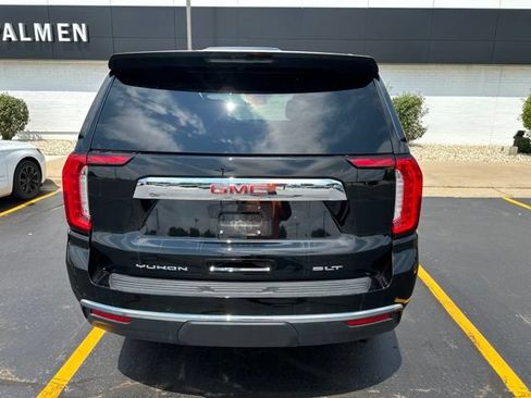 Used 2023 GMC Yukon SLT w/ SLT Luxury Package AWD/4WD image 2