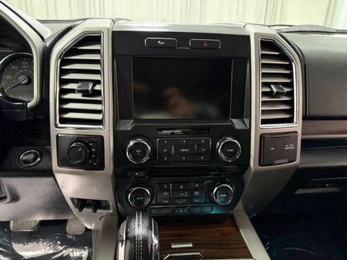 Used 2015 Ford F150 Lariat AWD/4WD image 12