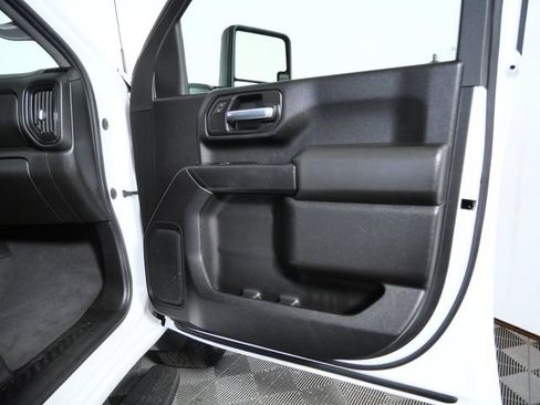 Used 2022 Chevrolet Silverado 2500 Custom w/ Gooseneck/5TH Wheel Package AWD/4WD image 11