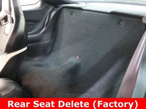 Used 2022 Ford Mustang Shelby GT500 w/ Carbon Fiber Track Pack RWD image 21
