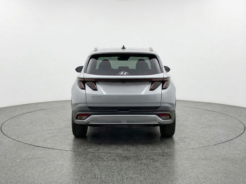Used 2025 Hyundai Tucson SEL AWD/4WD image 7