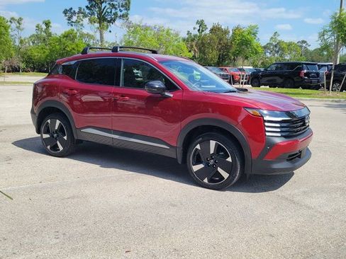 Certified 2026 Nissan Kicks SR image 2