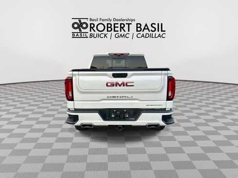 Used 2023 GMC Sierra 1500 Denali w/ Technology Package AWD/4WD image 7