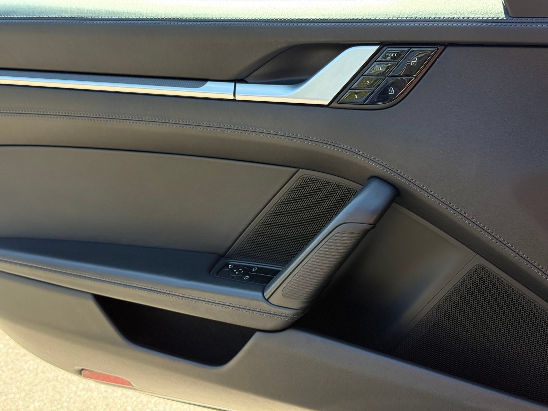 Certified 2020 Porsche 911 Carrera S RWD image 29