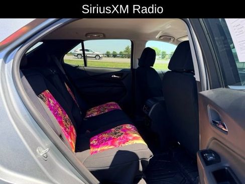 Used 2023 Chevrolet Equinox Premier AWD/4WD image 10