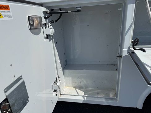 Used 2016 Ford Transit 350 138 DRW w/ Interior Upgrade Package image 31