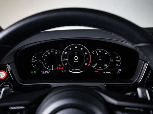 Certified 2026 Porsche Cayenne AWD/4WD image 15