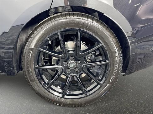 Used 2026 Land Rover Range Rover Velar Dynamic SE image 32