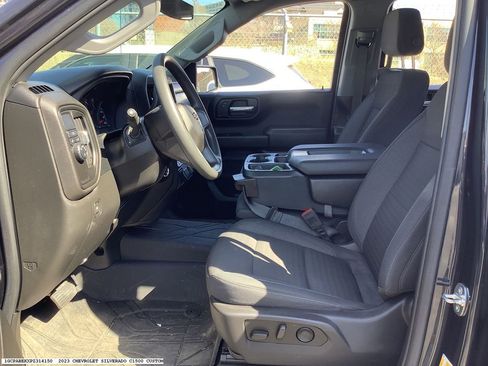 Used 2023 Chevrolet Silverado 1500 Custom image 10