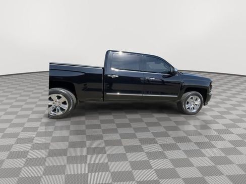 Used 2016 Chevrolet Silverado 1500 LTZ Z71 w/ LTZ Plus Package AWD/4WD image 9
