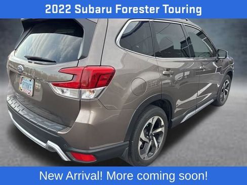 Used 2022 Subaru Forester Touring image 2