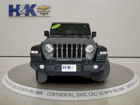 Used 2023 Jeep Wrangler Unlimited Sport AWD/4WD image 2