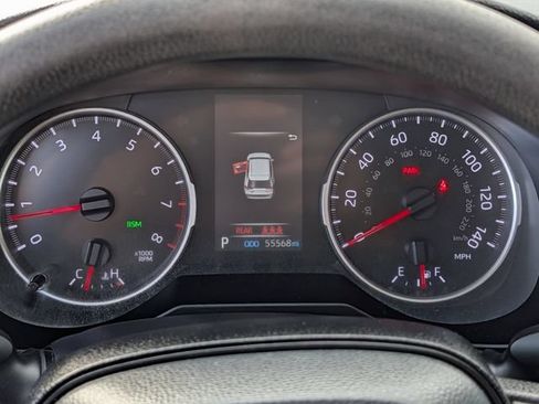 Used 2022 Toyota RAV4 XLE AWD/4WD image 21