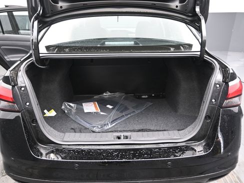 New 2025 Nissan Versa S w/ Trunk Package image 17